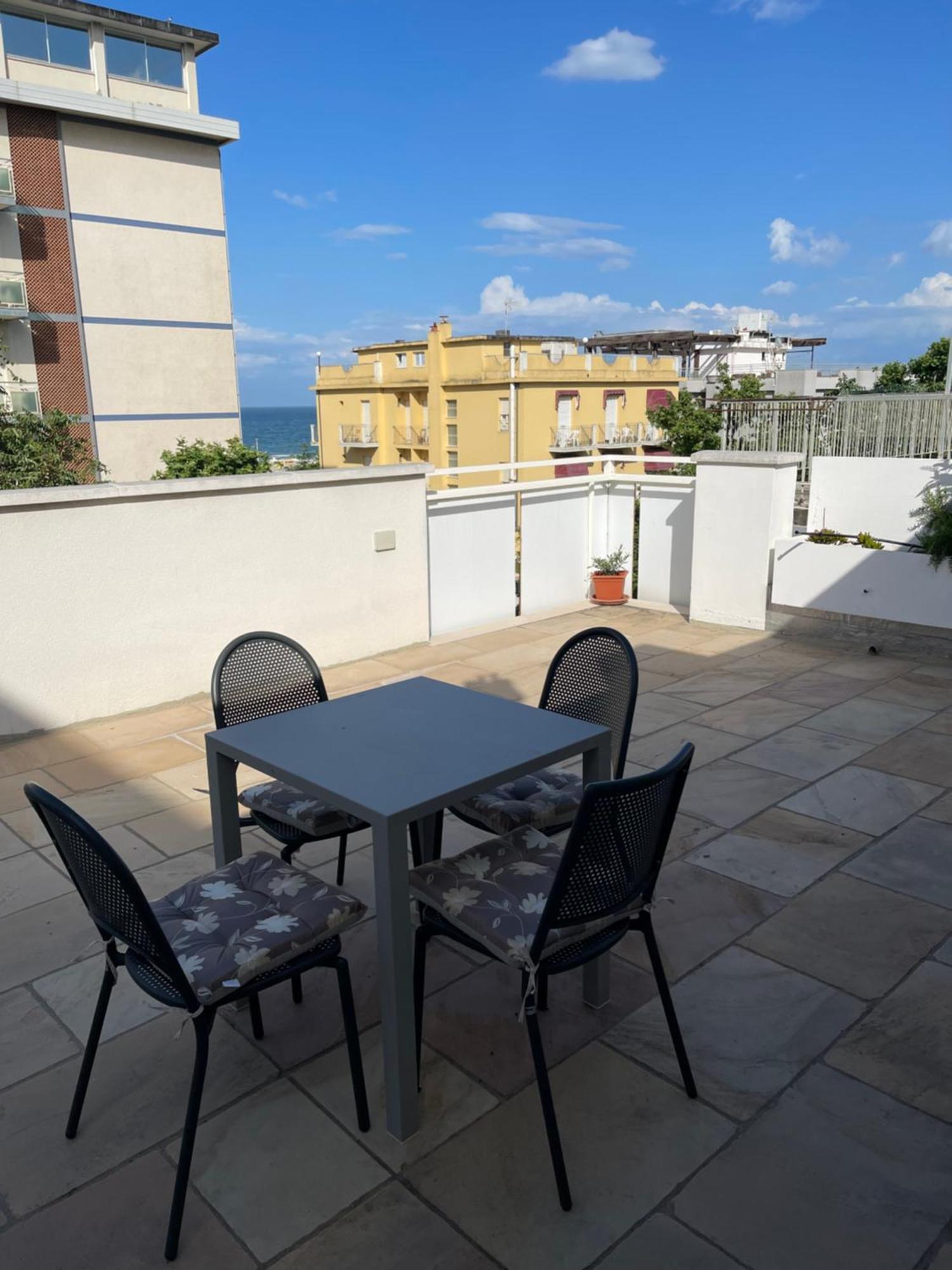 Residence Siesta Rimini Esterno foto