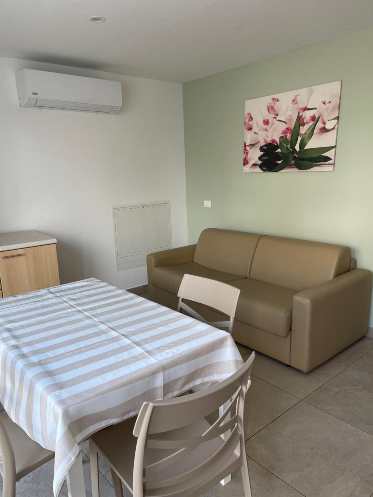 Residence Siesta Rimini Esterno foto